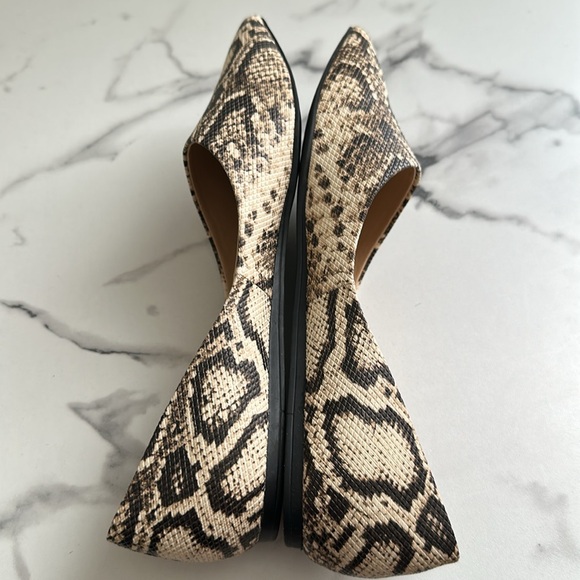 Pre owned/ Franco Sarto Snakeskin Patterned Women's Flats - Picture 14 of 15